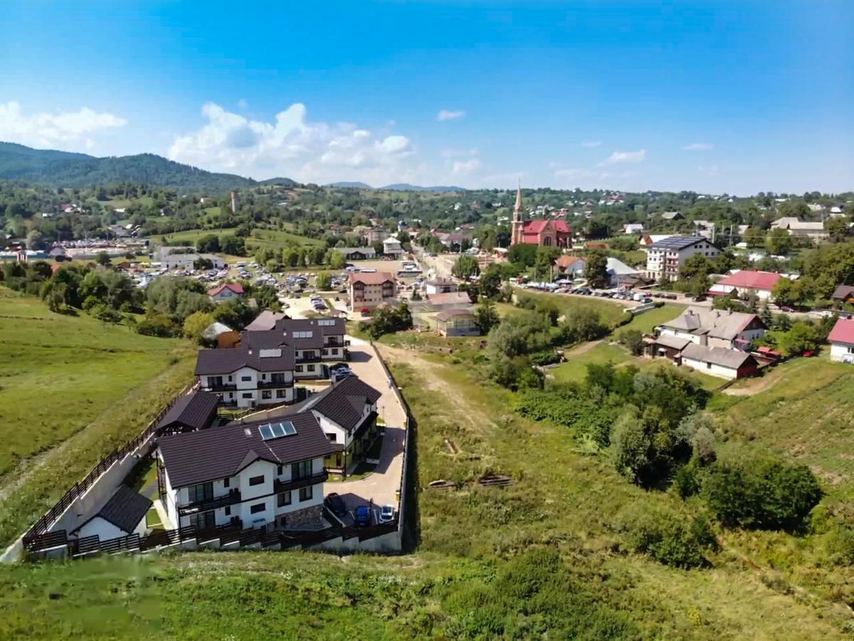 Sat De Vacanta Martisorul Cacica Hotel Suceava Exterior photo